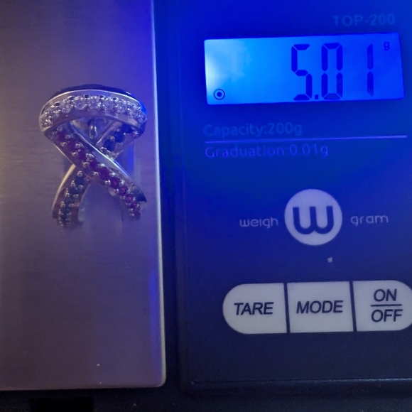 Vibtage 14k White Gold Ruby, Diamond, and Sapphire Patriotic Ribbon Pin - Picture 8 of 10